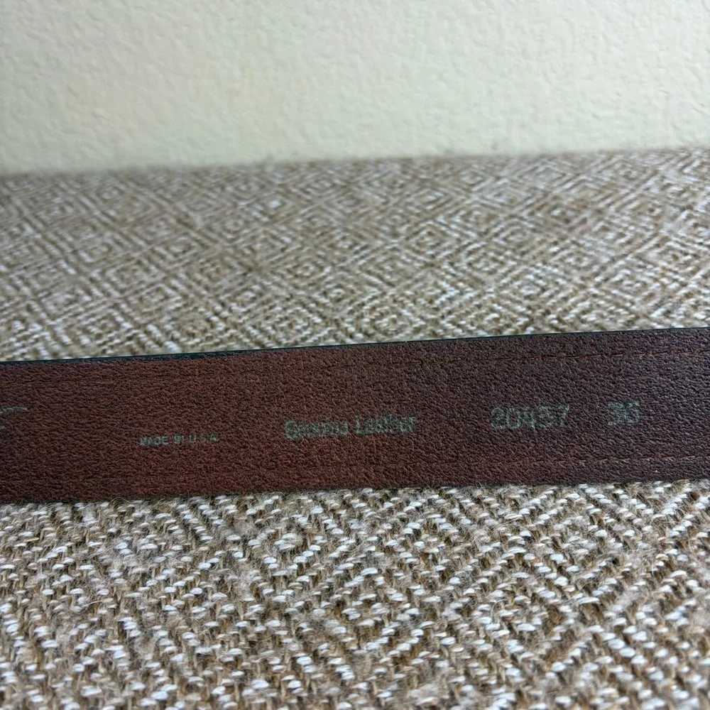 TULLIANI Men's Belt Brown Leather Silvertone Metal Buckle-Size 36 Biker Casual